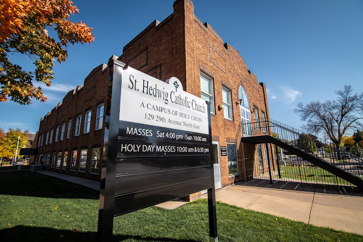 St. Hedwig in Minneapolis, Minnesota - Catholic Parish